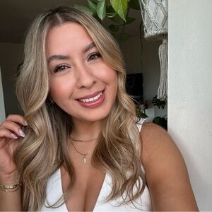 Meet your Posher, Teresa